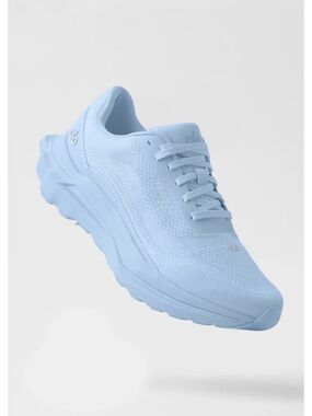 ALO Yoga Women’s Cloud Runner Sneaker — Pale Blue